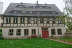 Hinterhaus vom Garten